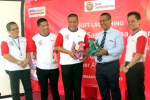 Bank Sampoerna jalin kerjasama dengan Alfamart dan Alfamidi luncurkan Produk Tabungan Saku, Belanja Sambil Menabung